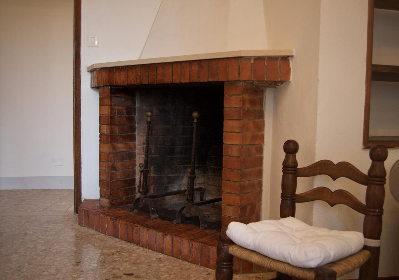 Casa Di Canfreo Лари Экстерьер фото